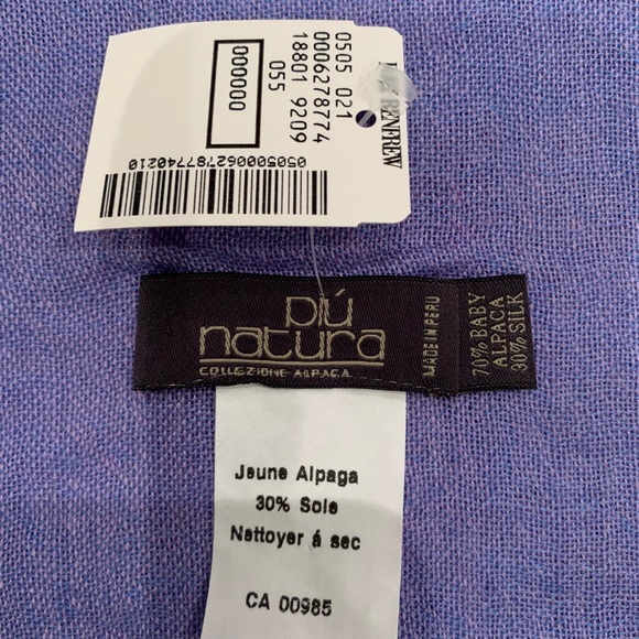 Holt Renfrew Scarf (NWT) - Picture 2 of 2